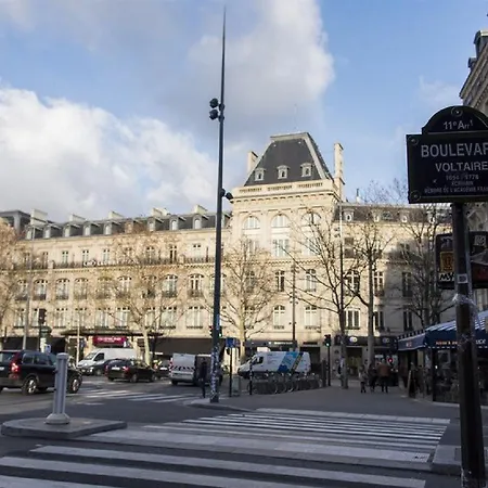 Place De La Republique Hideaway Apartment *
